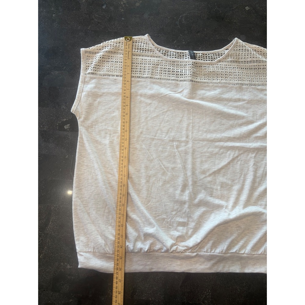 Lane Bryant Crochet Lace Yoke Top Oatmeal Beige Tan Short Sleeve Plus Size 18/20 - Picture 5 of 6